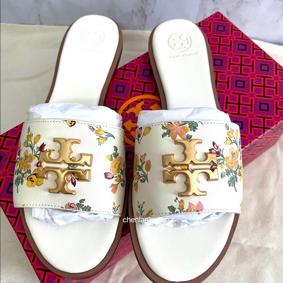 Tory Burch Shoes - 🌸NeW! Tory Burch Printed Everly Slide